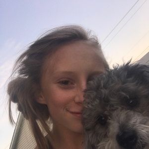 Meet your Posher, Bella